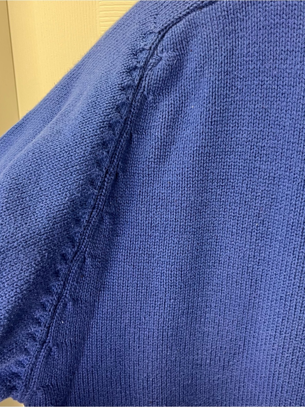 Boston Traders VTG Men Blue Crewneck Sweater with Embroidered Crest Size Medium - Picture 6 of 13